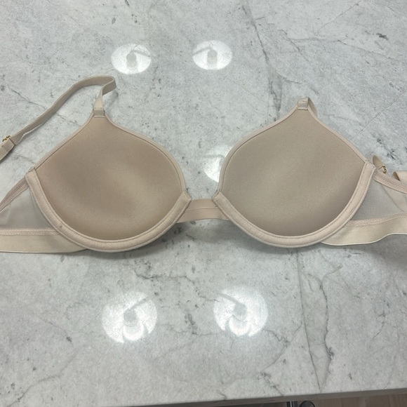 Pepper Bras - Picture 7 of 9